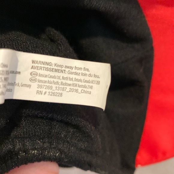 NWOT Disney Mickey Mouse cap - Picture 6 of 6